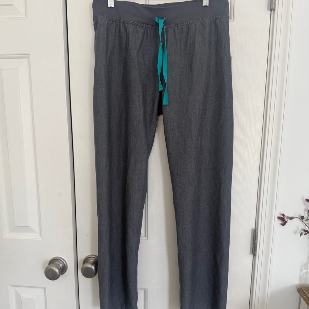 Figs scrub pants